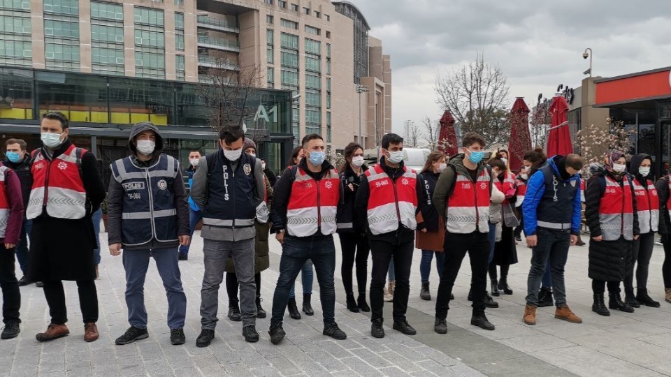 Gözaltındaki öğrencinin Covid-19 testi pozitif çıktı